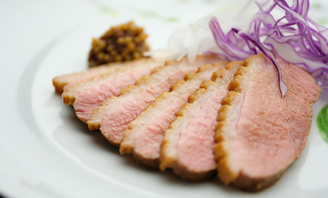 「貴」特製たれに漬けたやわらか合鴨